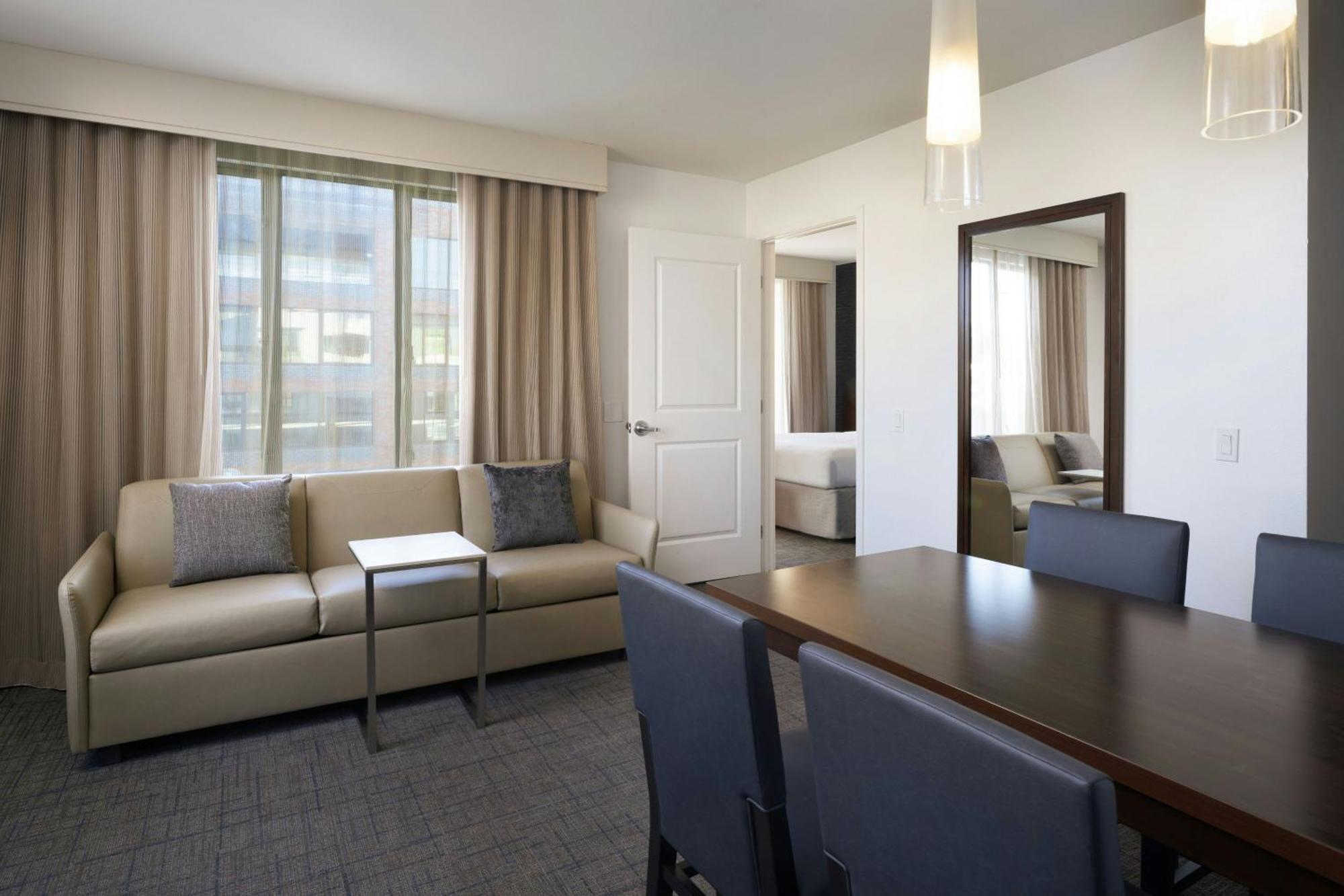 Residence Inn By Marriott Los Angeles Pasadena/Old Town מראה חיצוני תמונה